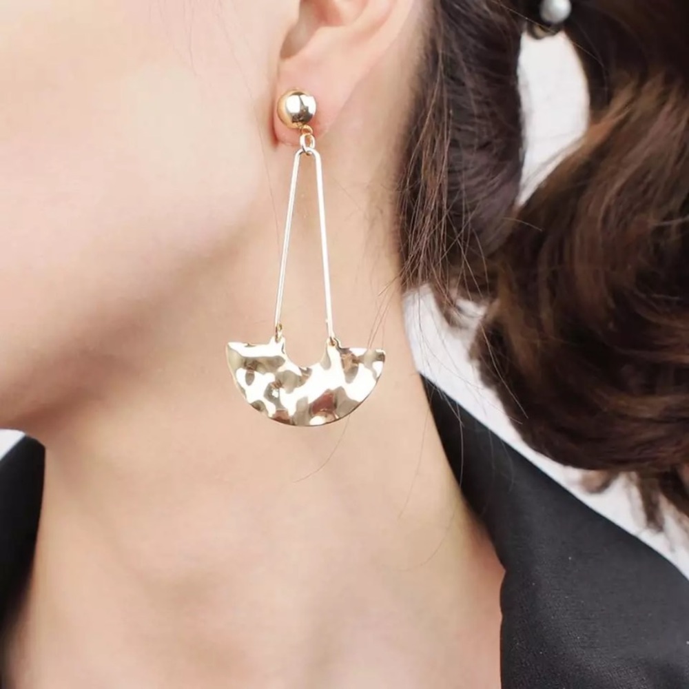 Metal Stud Gold Alloy Earrings